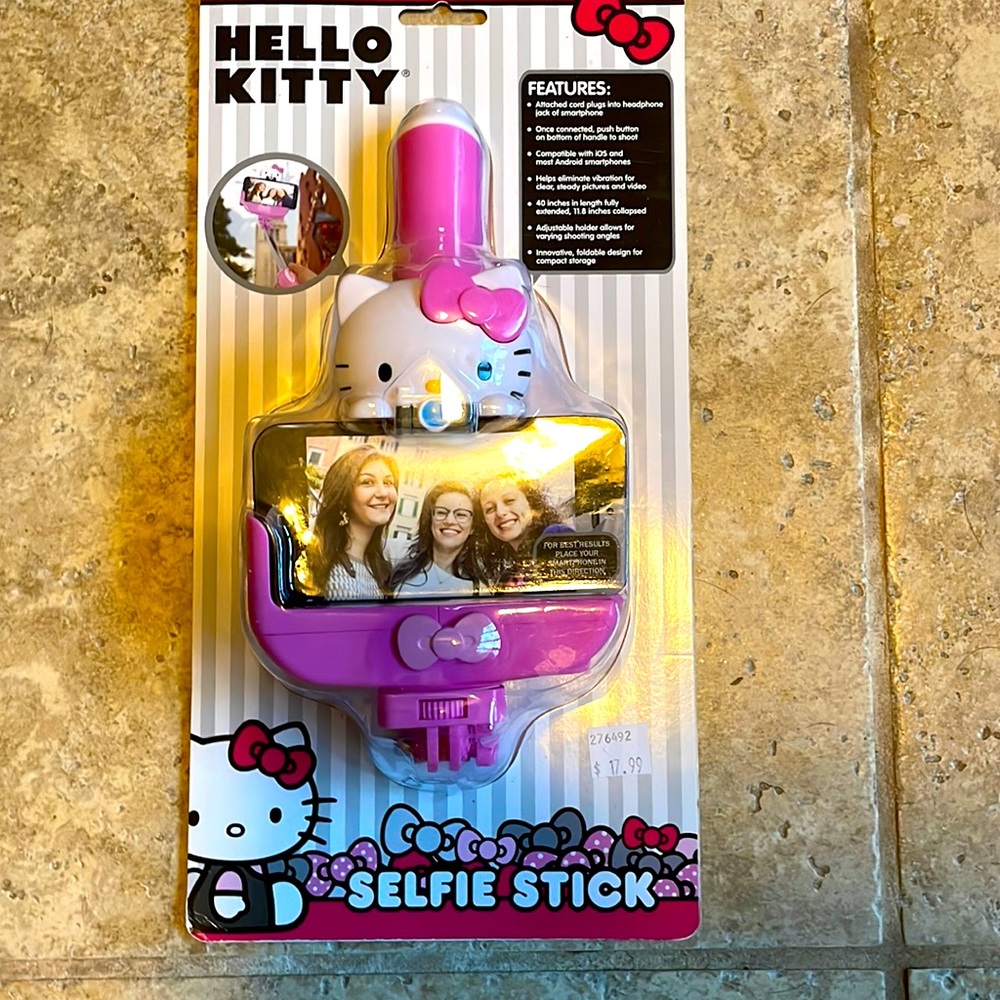 HELLO KITTY Selfie Stick